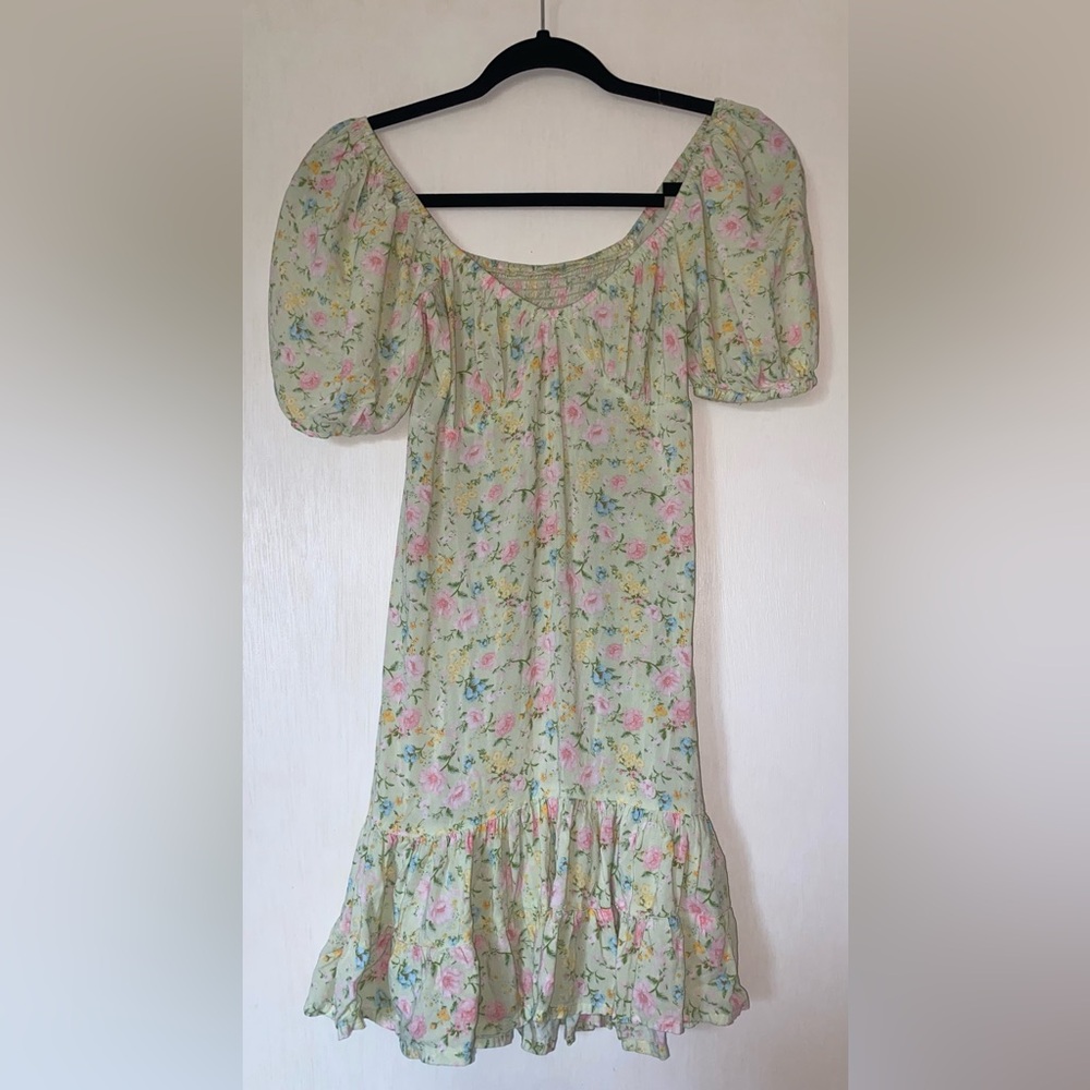 Floral puff sleeve mini dress